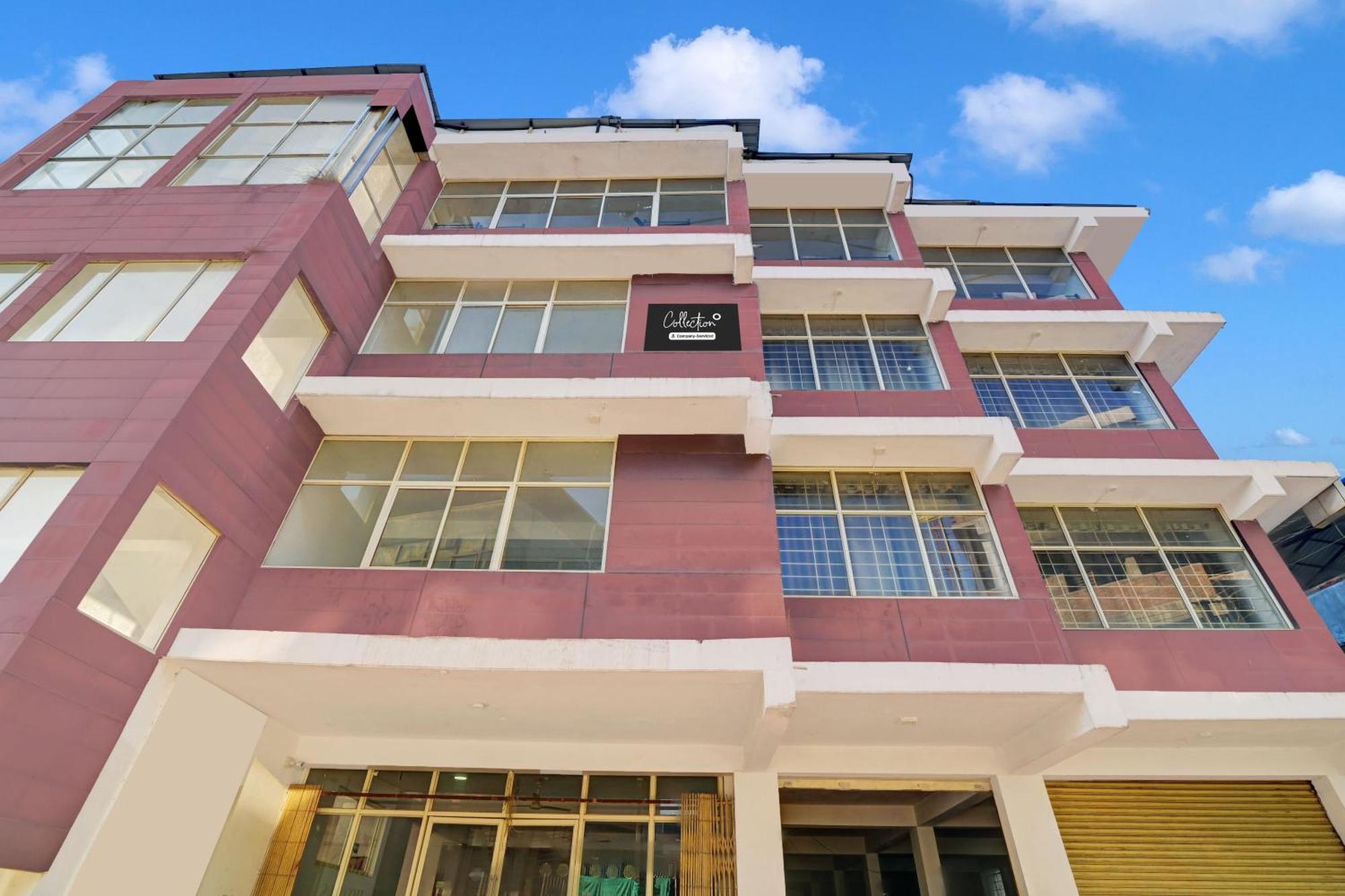 Super Collection O Madikeri City Center Near Ksrtc Bus Stand Coorg Formerly Hotel Ragsys Exterior photo